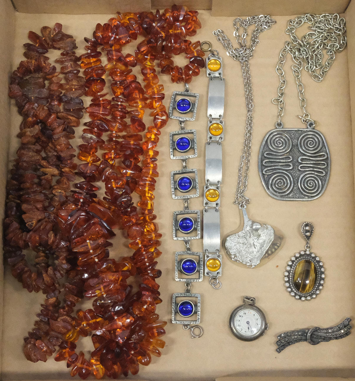 LOT JEWELRY, SILVER, PEWTER, AMBER.