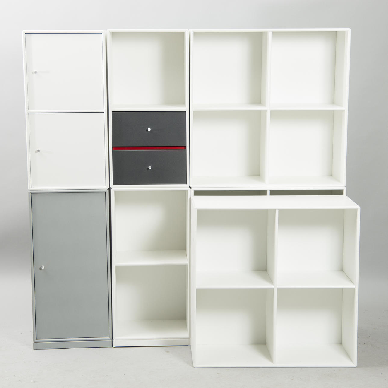 BOKHYLLA, Peter J. Lassen, Montana.