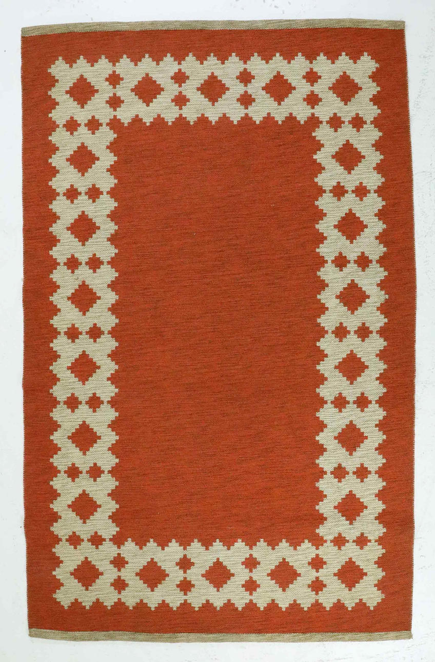 TÆPPE, Raylakan, 178x110 cm.