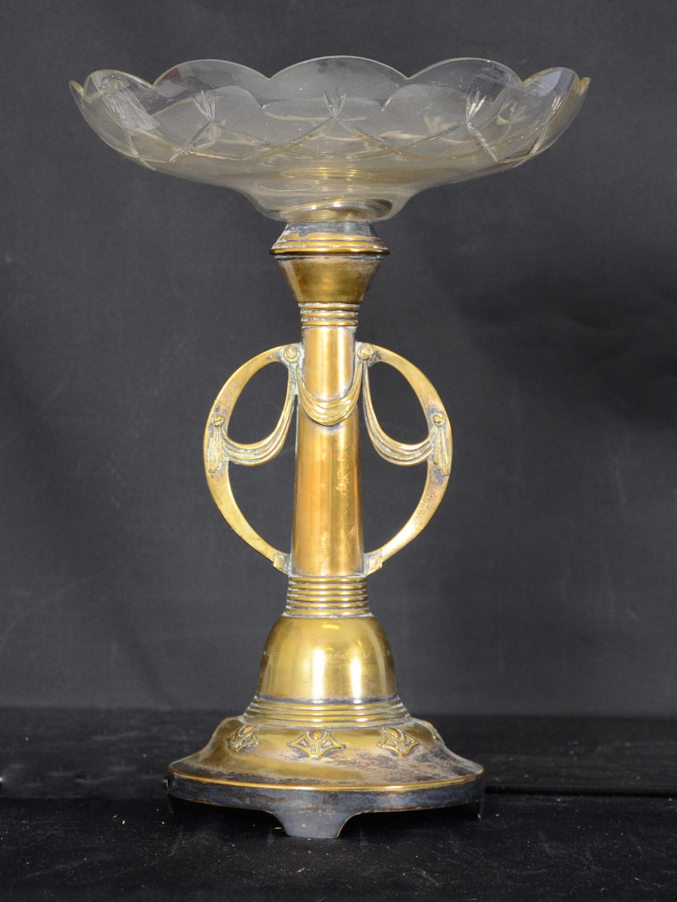 BORDSUPPSATS, jugend. 1900-talets början.