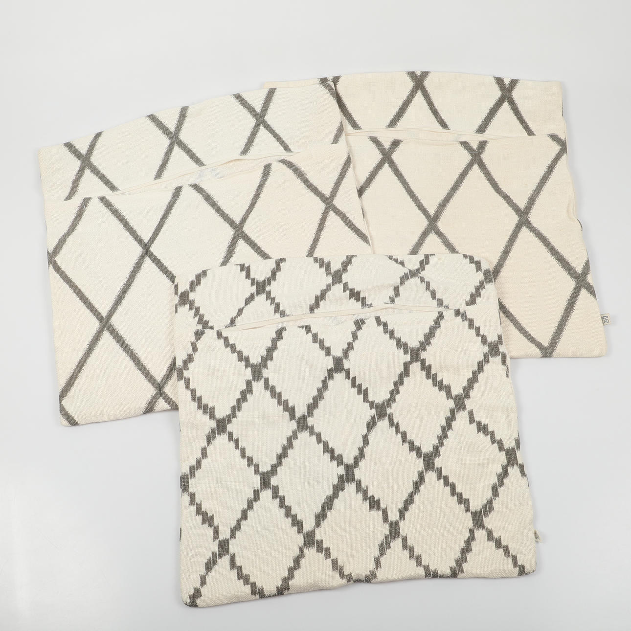 Cushion covers, 3 pieces, textile, Chhatwal & Jonsson.