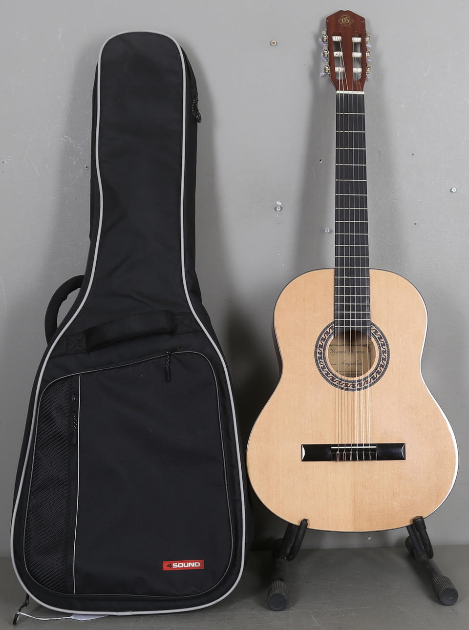 AKUSTISK GITARR, Angelina, Ramon Garcia.