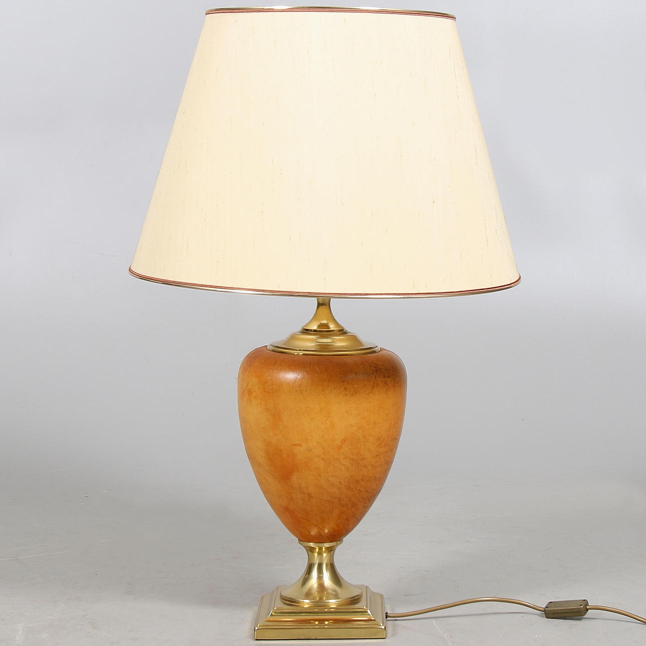 BORDSLAMPA, "Croydon", 1900-talets senare del.