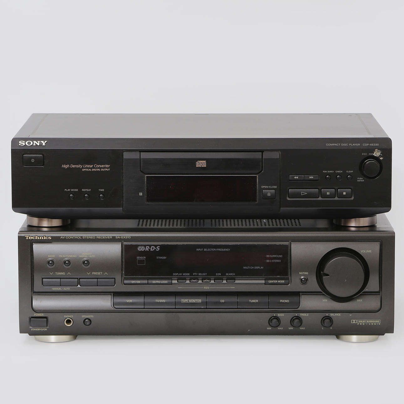 TECHNICS SA-EX310 STEREO RECIEVER AS WELL AS SONY CDP-XE330 CD PLAYER.