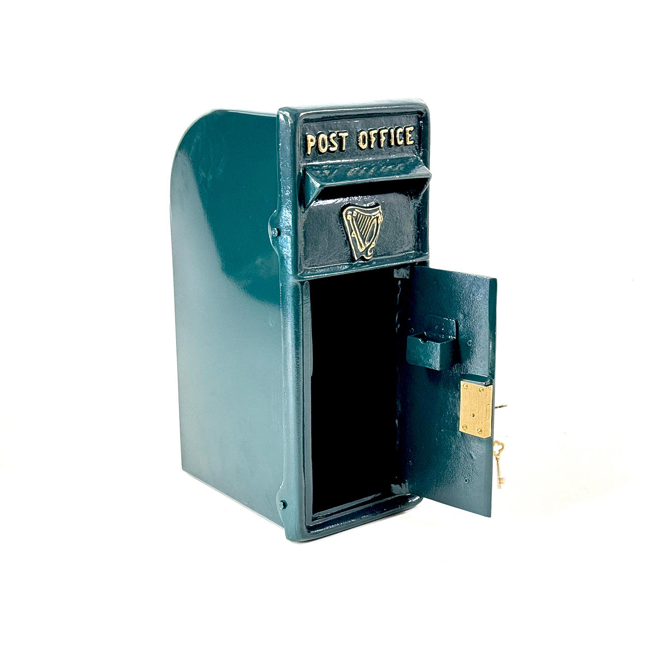 REPRODUCTION IRISH METAL POSTBOX.