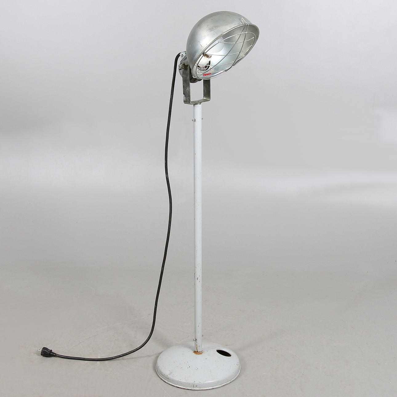 GOLVLAMPA, industrimodell, AB Svenska Klämlampan, Malmö, 1900-tal.