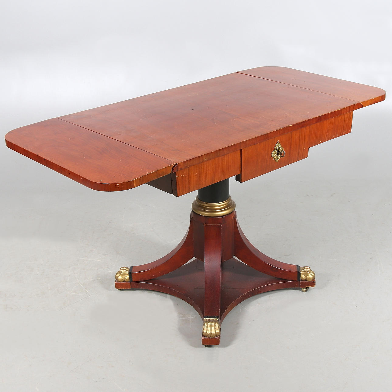 BORD, Karl Johan, 1800-tal.