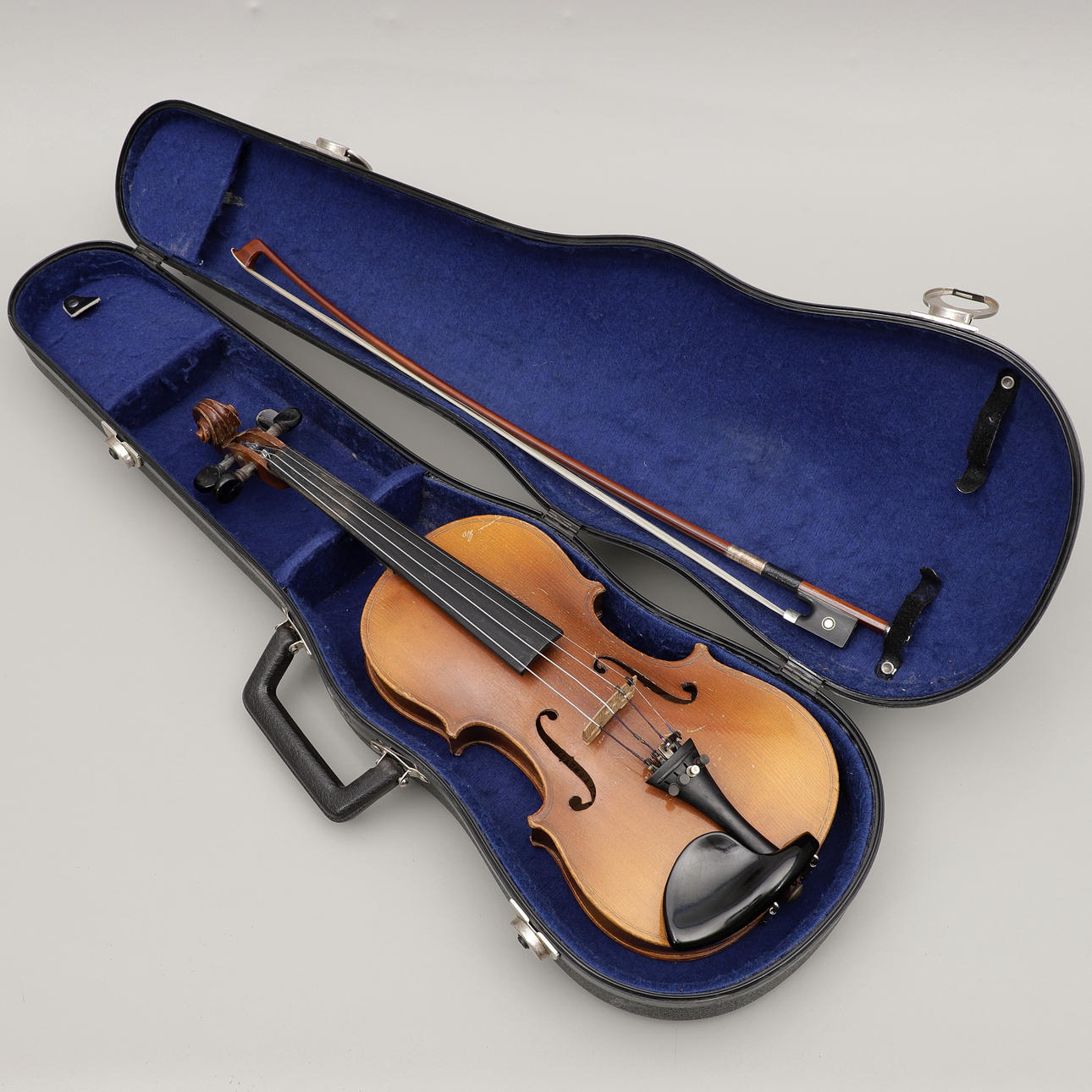 VIOLIN with STRING, marked Vuillaume á Paris.