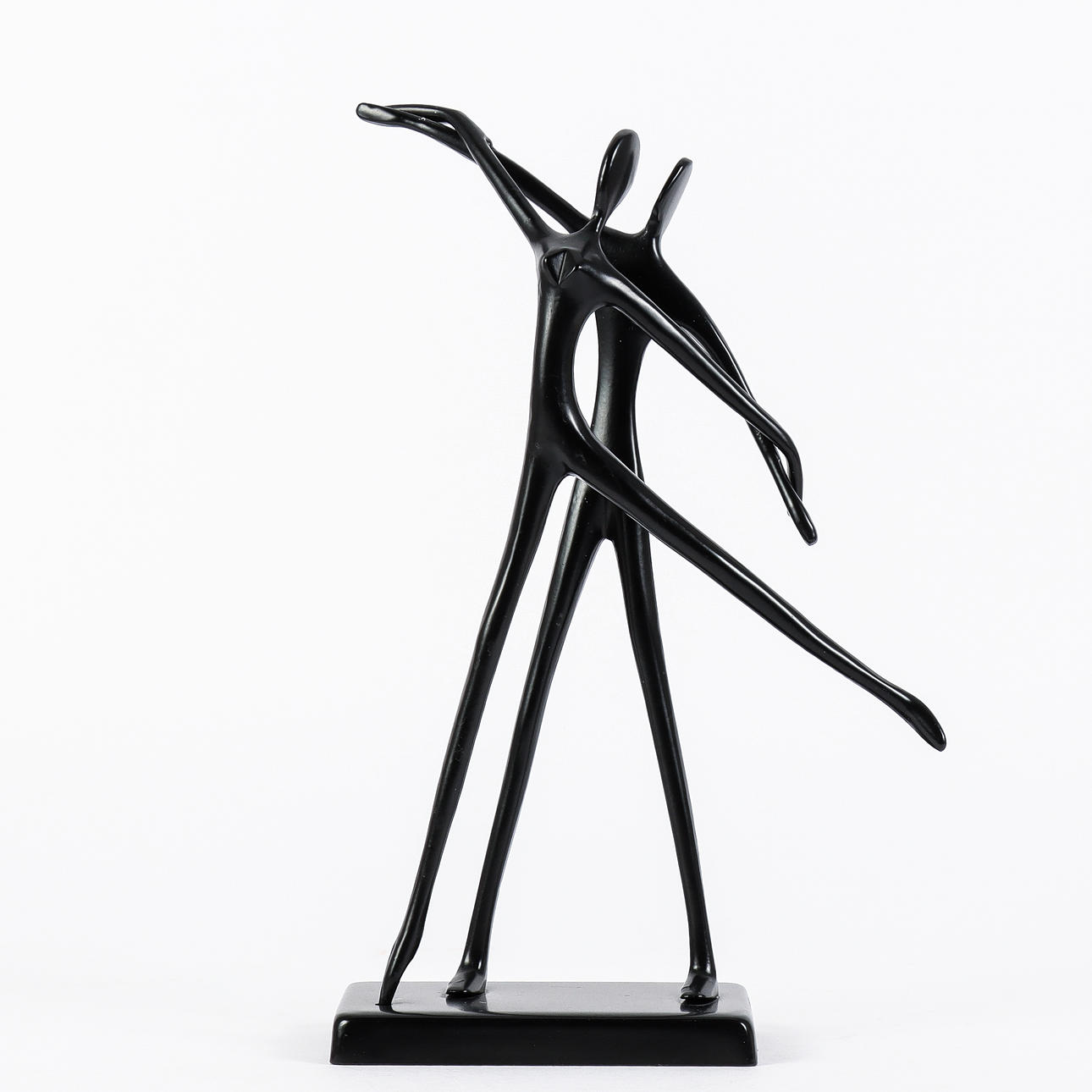 STATUE Bodrul Khalique, Ikea.