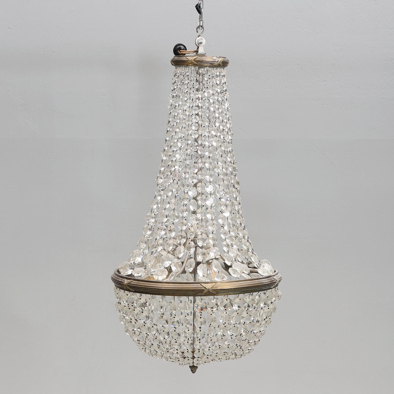 CEILING CHANDELIER Oscarian style, prism/brass, circa 1900, approx. 75 cm high.