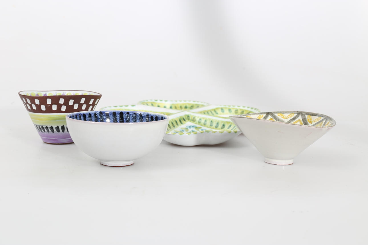 FAT OCH SKÅLAR, stengods, 4 stycken, Jani, Laholm.