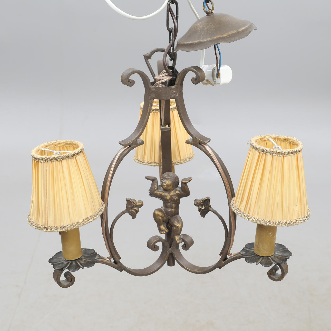 KATTOVALAISIN, messinki.