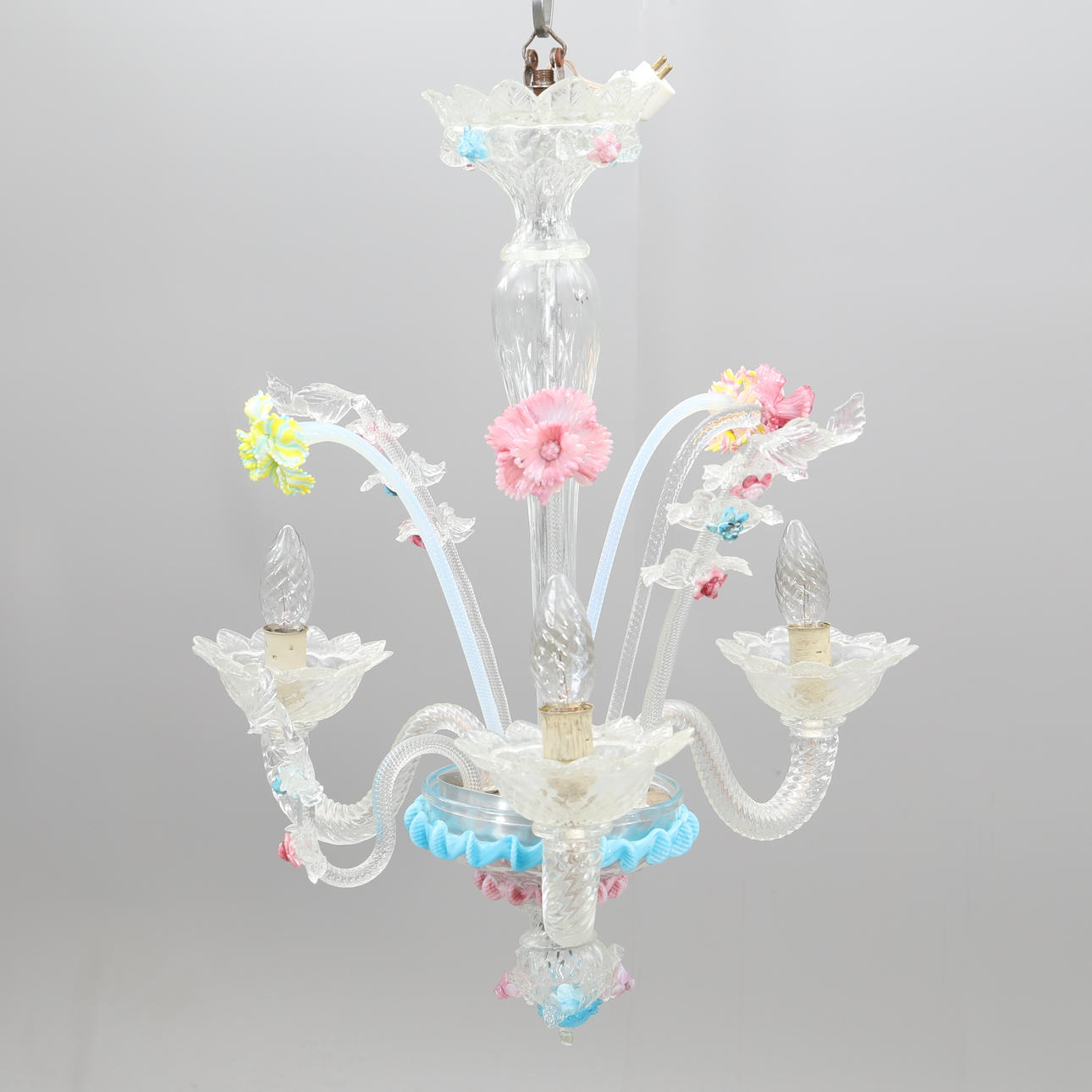 LÁMPARA DE TECHO, objeto de renovación, vidrio.