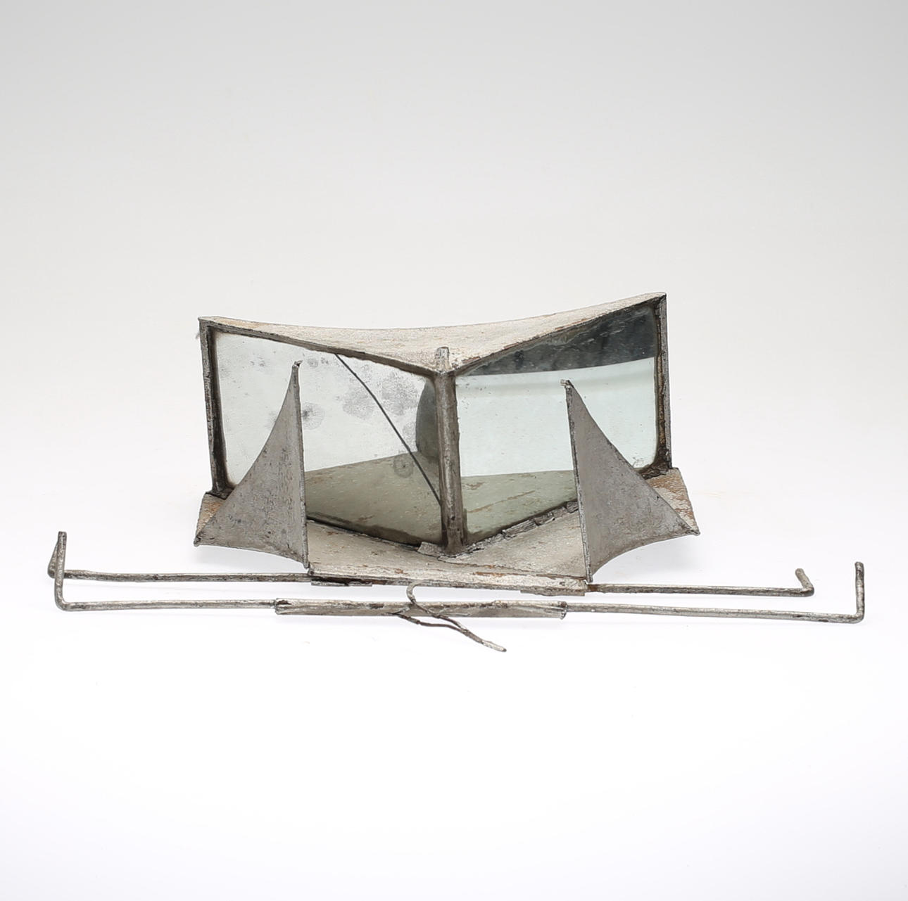 SKVALLERSPEGEL, 1800-/1900-tal.