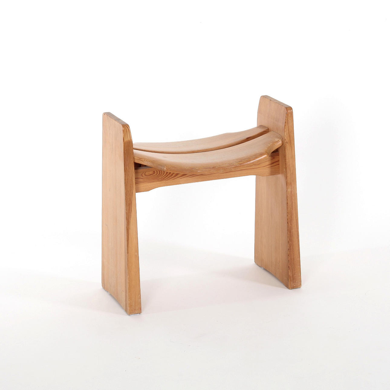GILBERT MARKLUND. 1927-2006. A “Jonte” pine stool, designed in 1969, Furusnickarn AB.