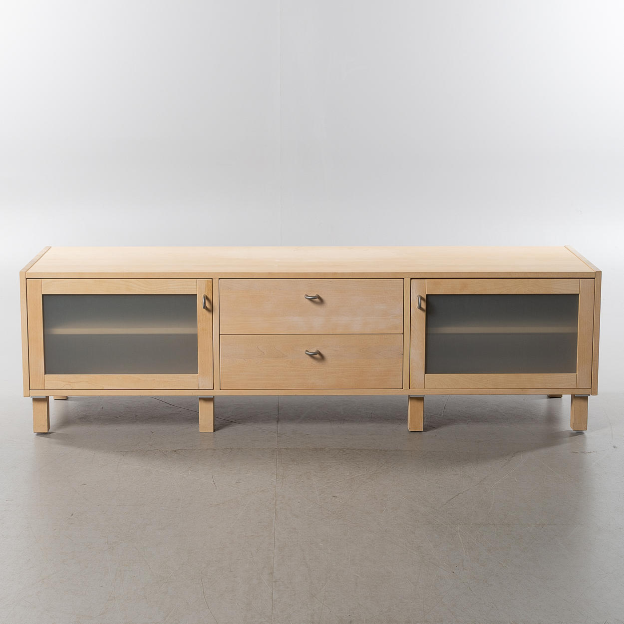 TV-BÄNK, Stolab, björk, 2007.