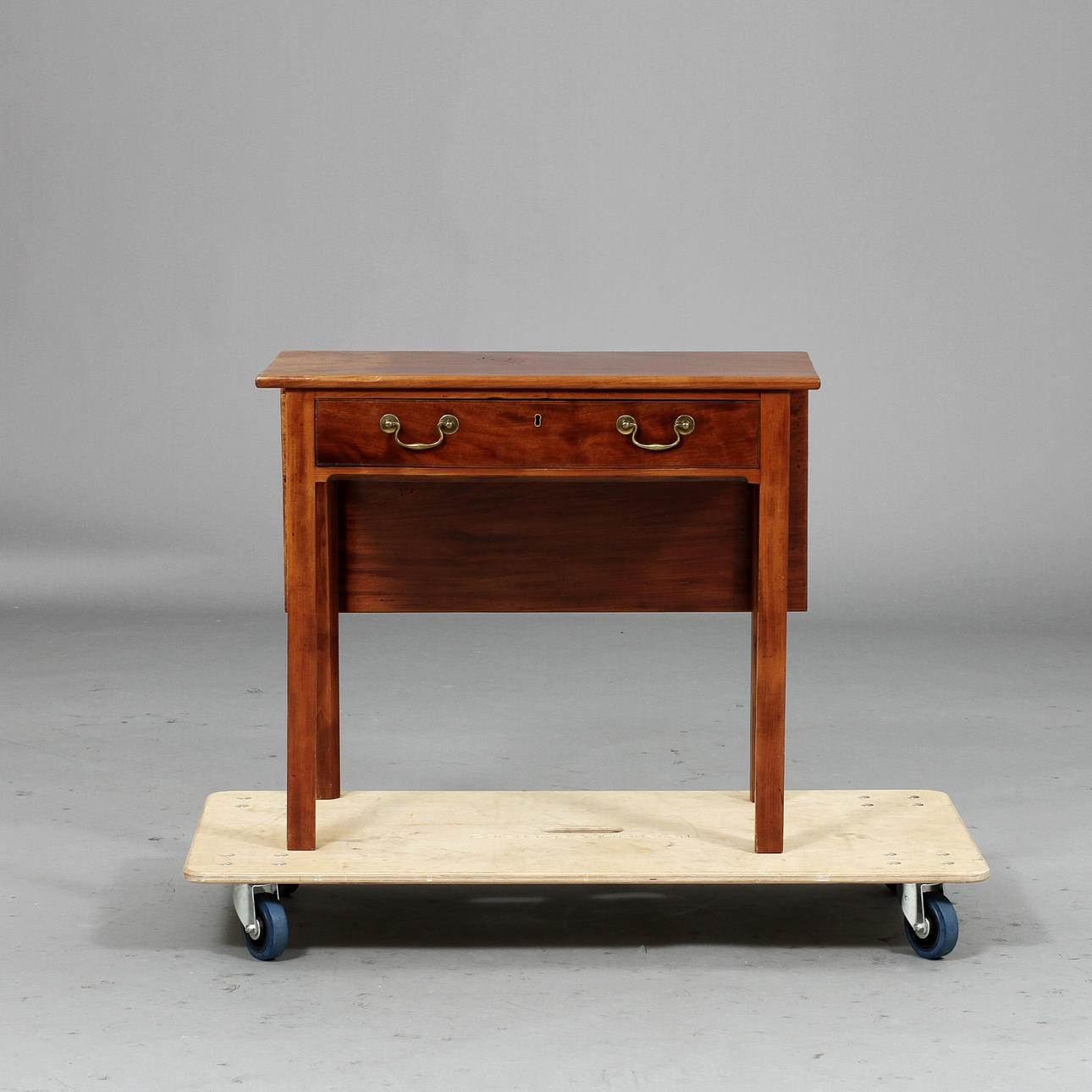 KLAFFBORD, England, 1800-talets första hälft.