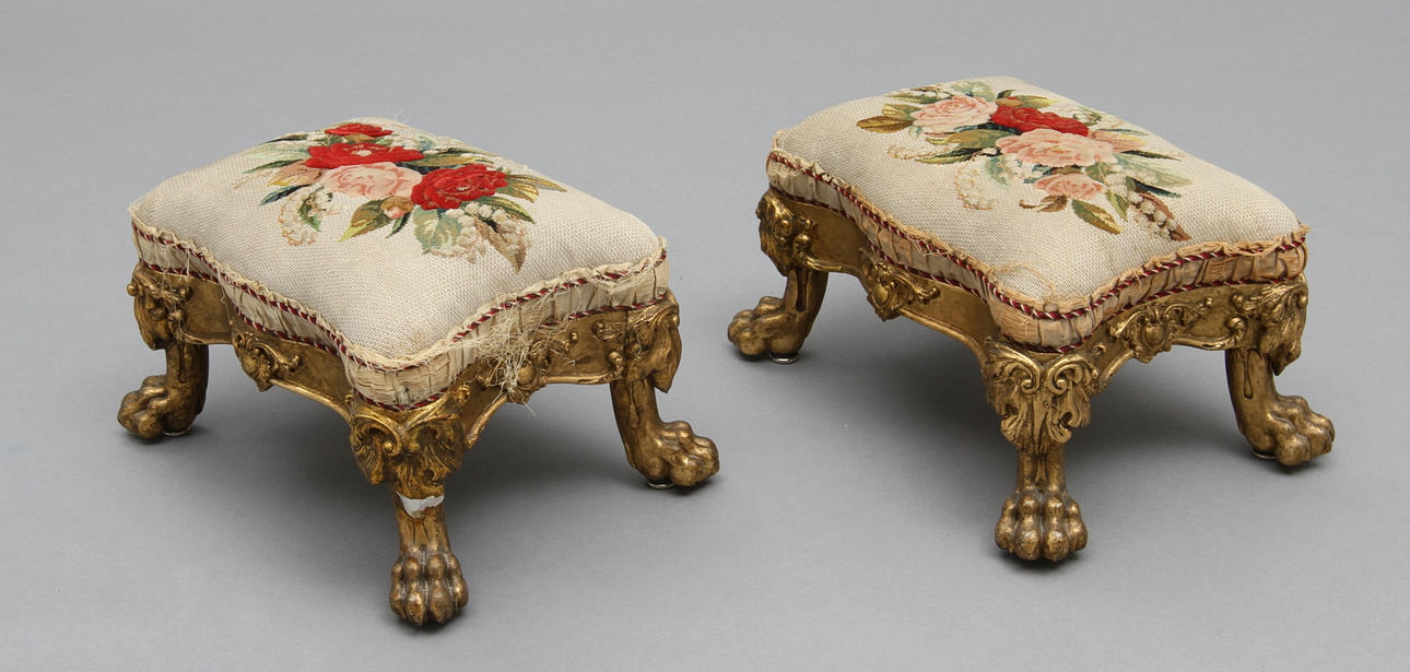 FOOTSTALLS, a pair, 19th century.
