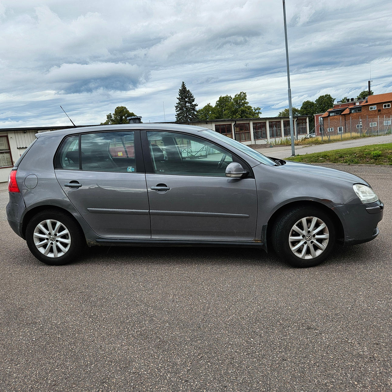 BIL, Volkswagen Golf 1,6, modelår:2007.