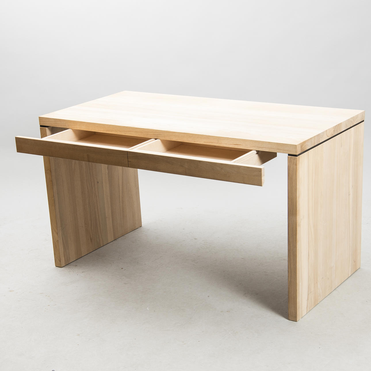 SKRIVBORD, massiv ek, Stolab.