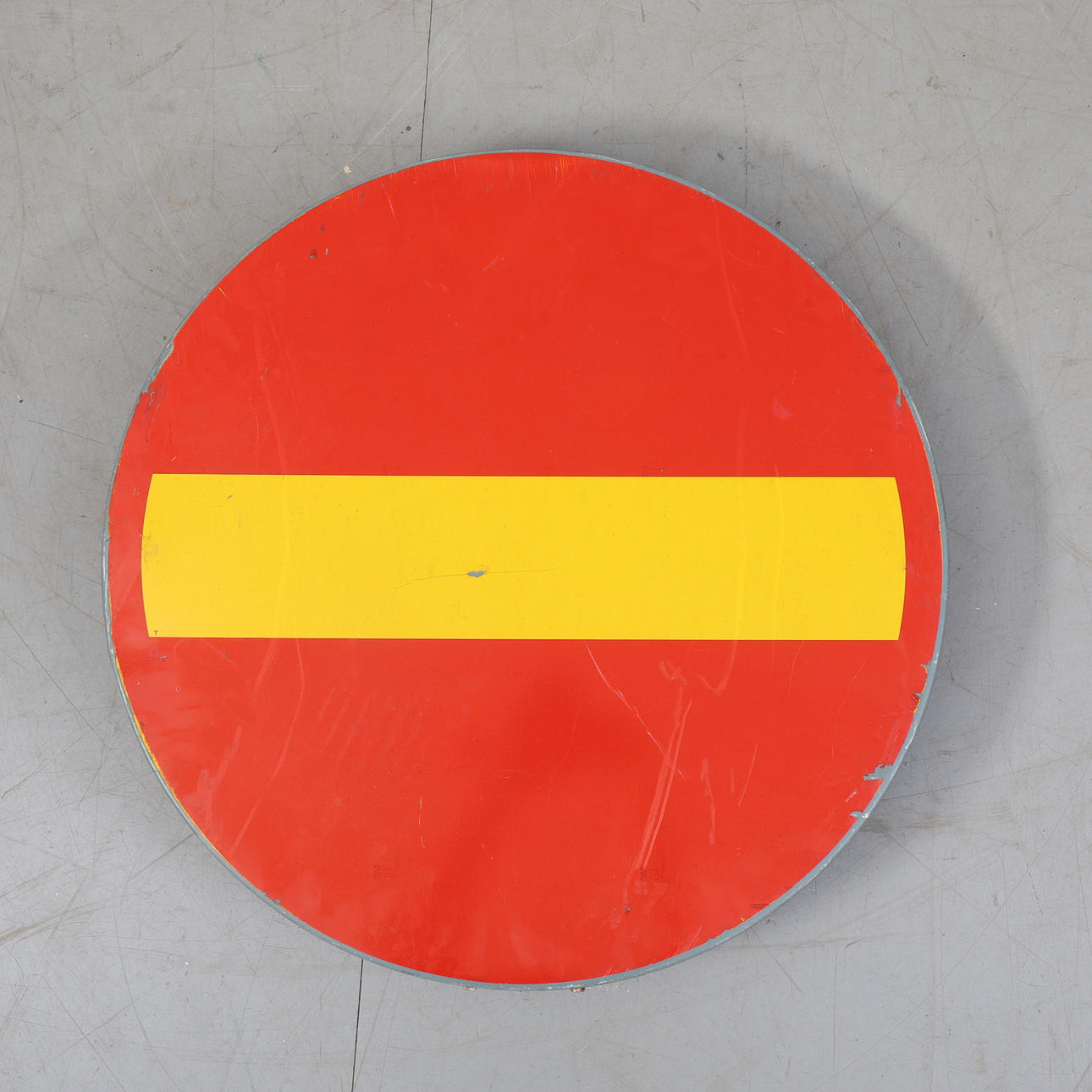 TRAFFIC SIGN, one-way, contemporary.