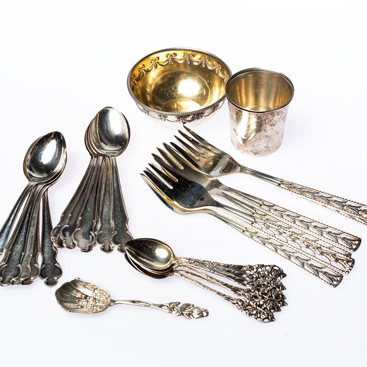 SILVEROBJECTS, a lot approx. 435g.