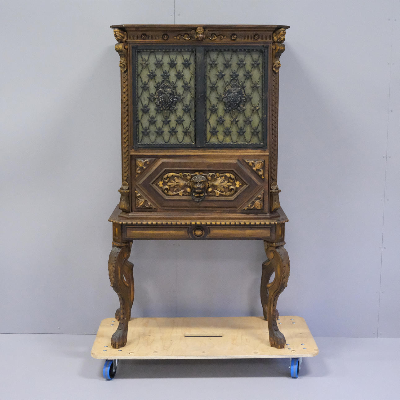 BAR CABINET WITH LIGHTING, BAROQUE STYLE.