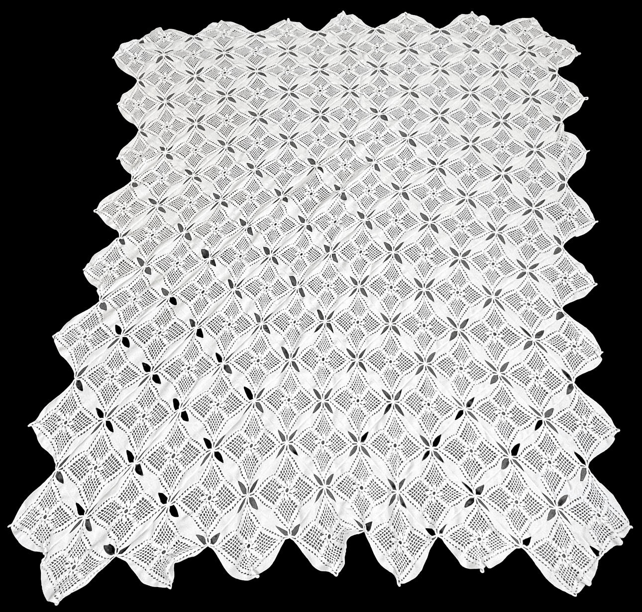 BEDSPREAD. Crochets, approx. 250x260 cm.