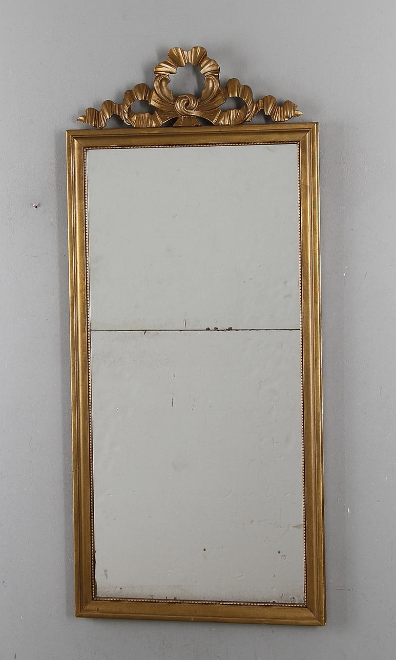 SPEGEL, Gustaviansk stil, 1900-talets första hälft.