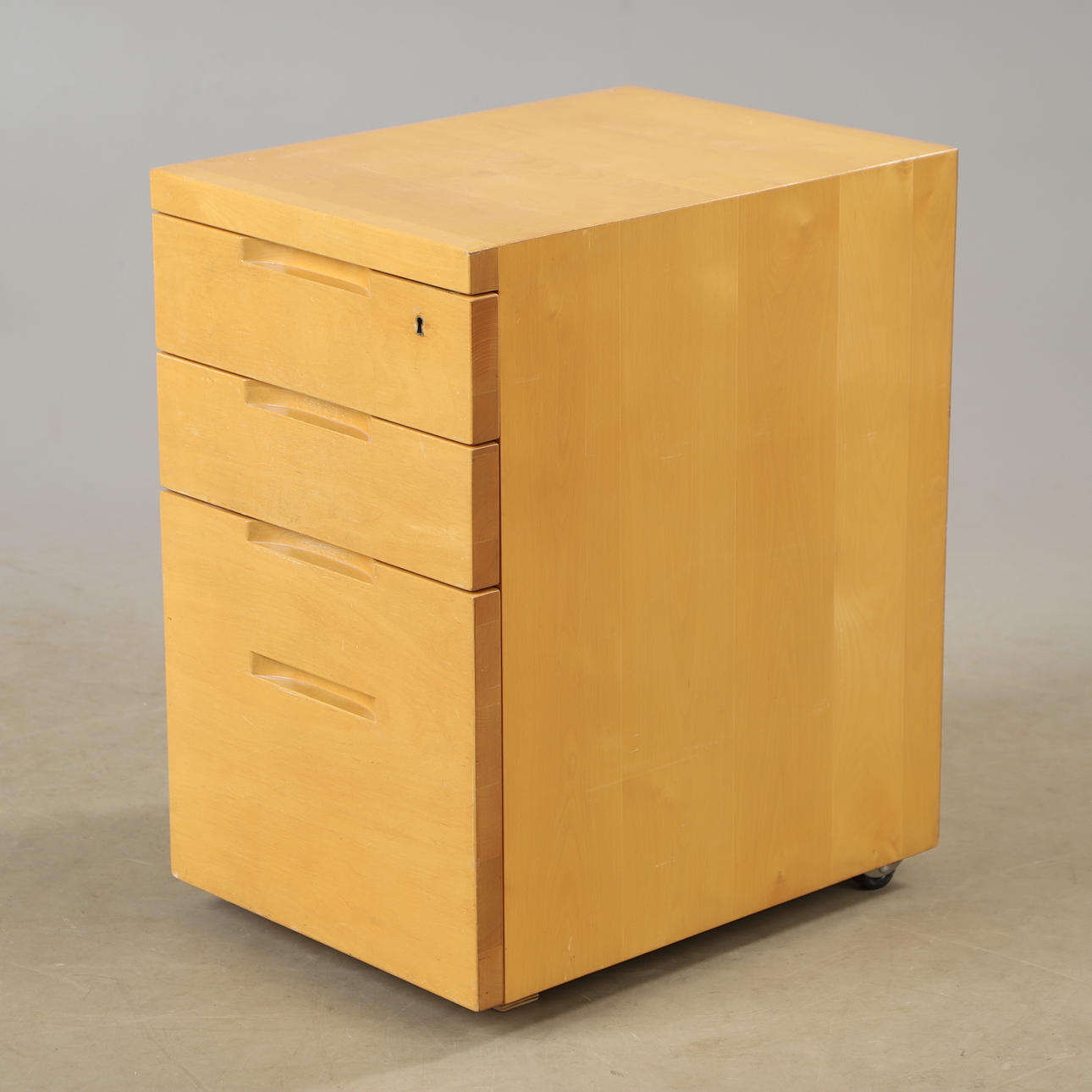 ALVAR WAVE. Hurts, Artek, Finland, birch, model 297.