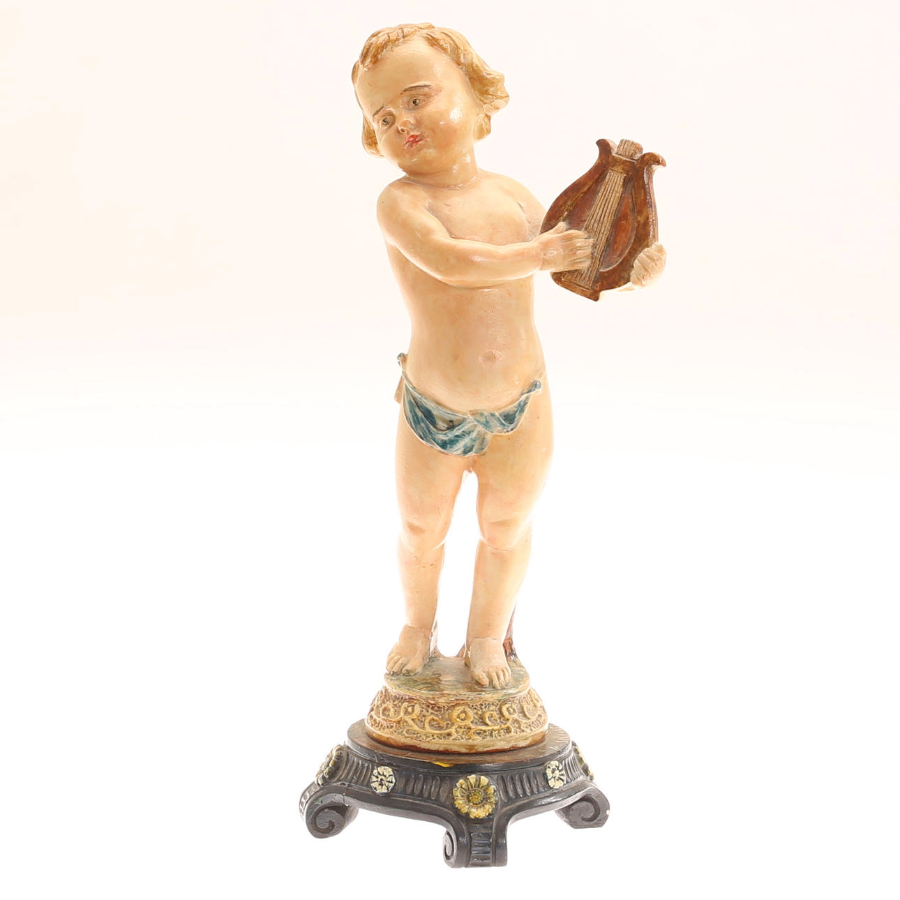 VEISTOS, taidemassa.