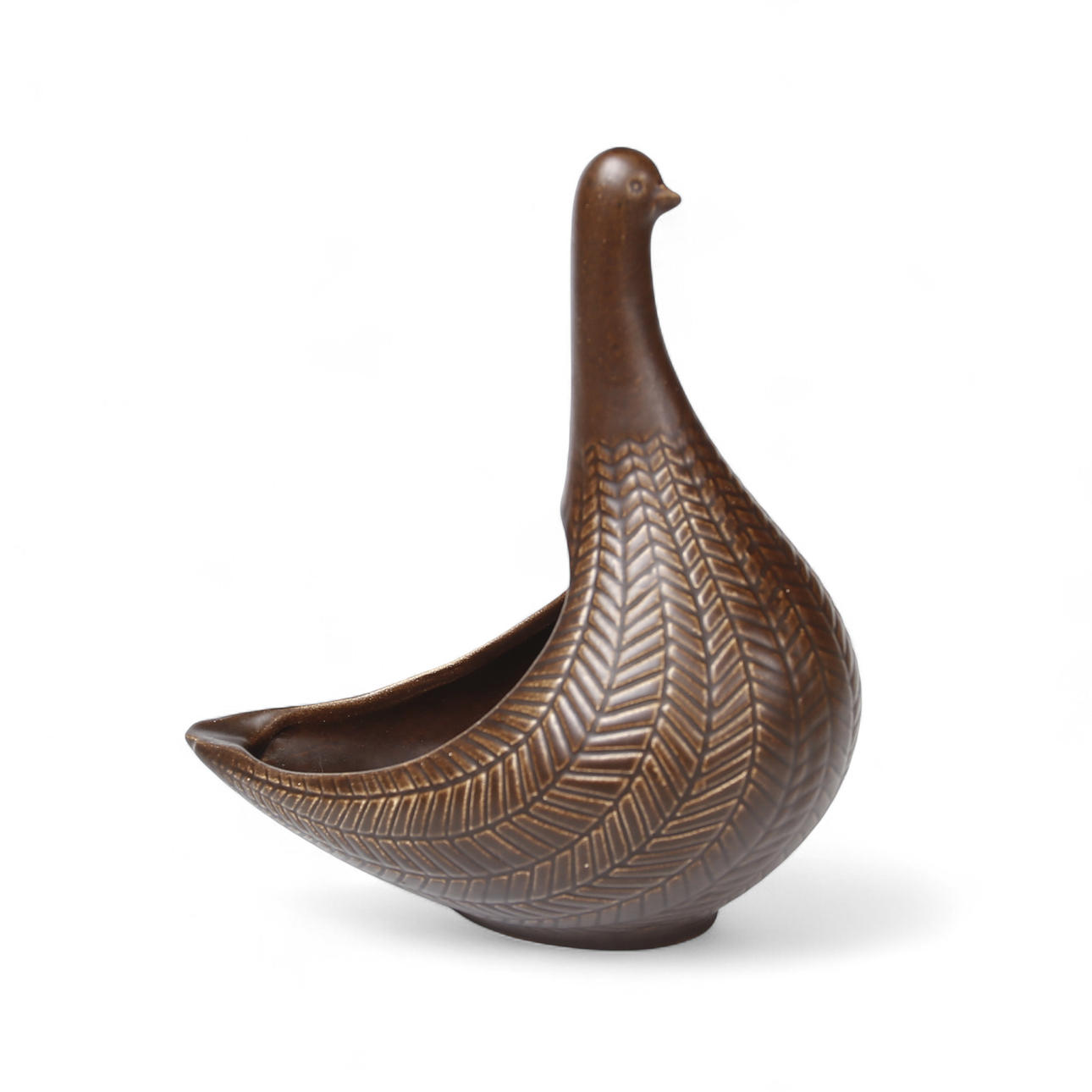 A ceramic, monochrome sgraffito decor, dove, Arnold Wiigs Fabriker, Norway. Third quarter of the 20th century.