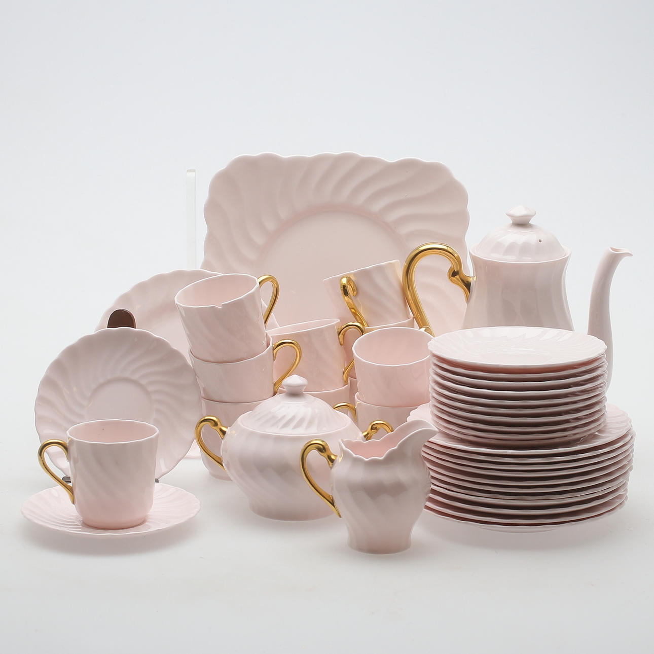 MOCCASERVIS, 39 delar, porslin, Tuscan, England, 1900-tal.