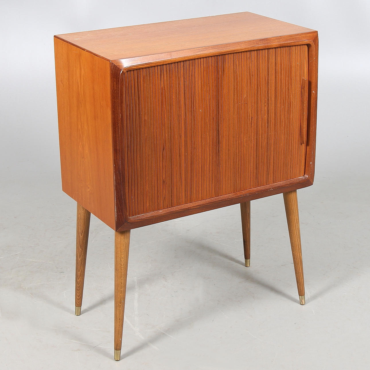 TV-SKÅP, teak och mässing, "Carmencita", Scantic Radio TV, 1950/60-tal.