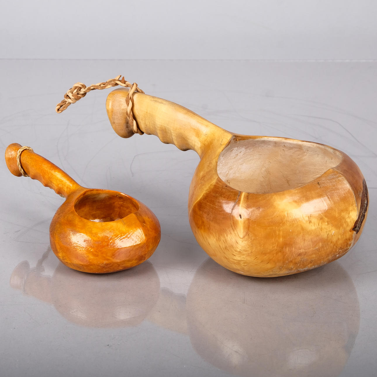 NAPHIES/MILKSTAVOR, Birch 1900s.