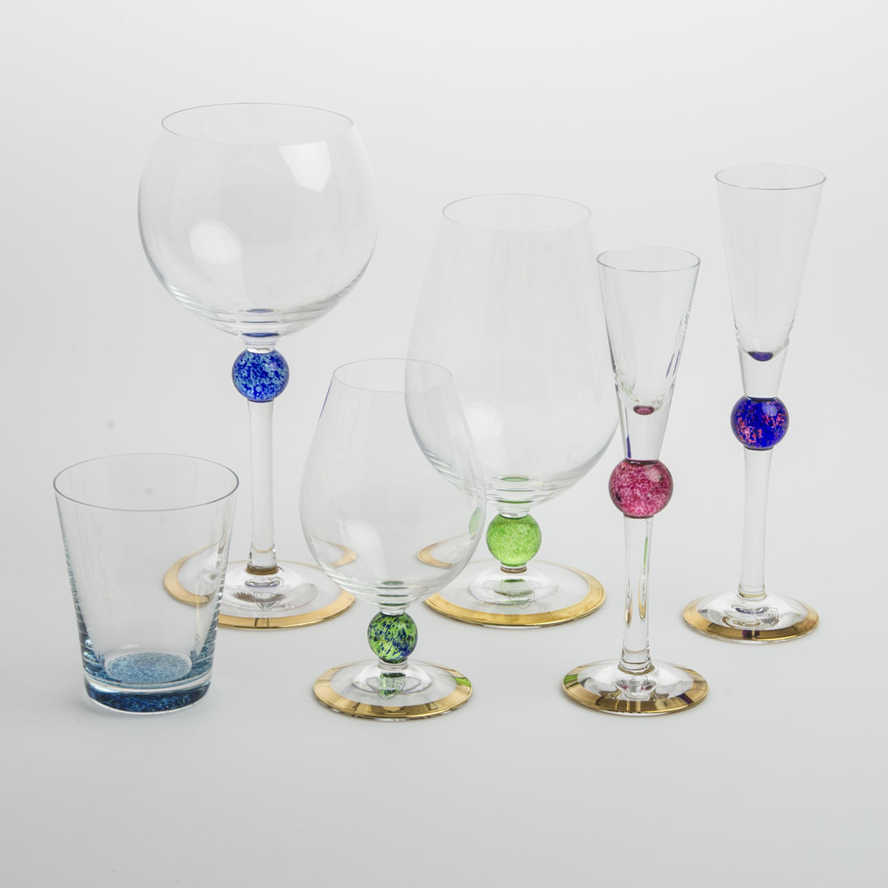 GLASSERVIS, 30 delar, "Trilogi", design Erika Lagerbielke, Orrefors.