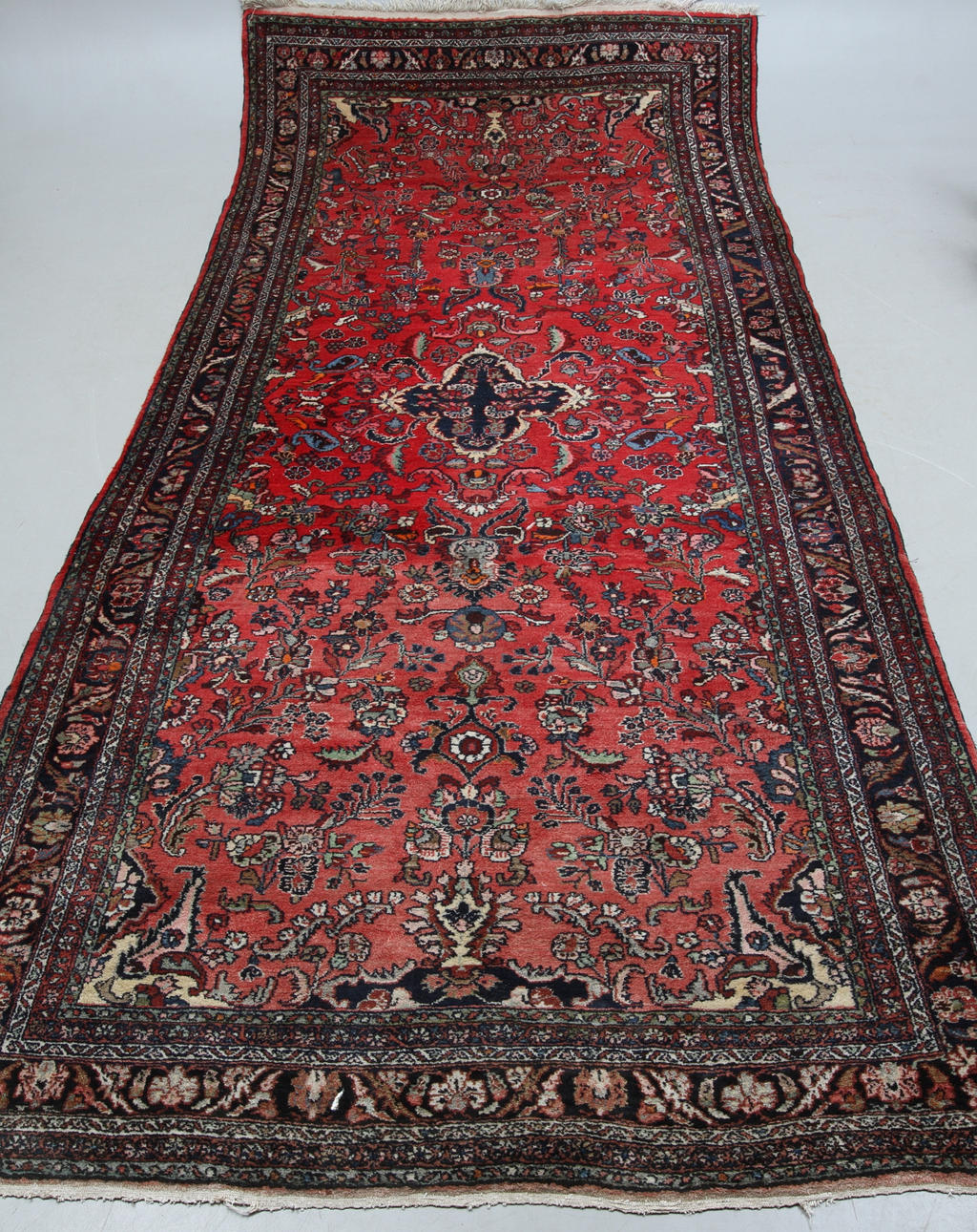 MATTA, orientalisk, ca 362 x 162 cm.