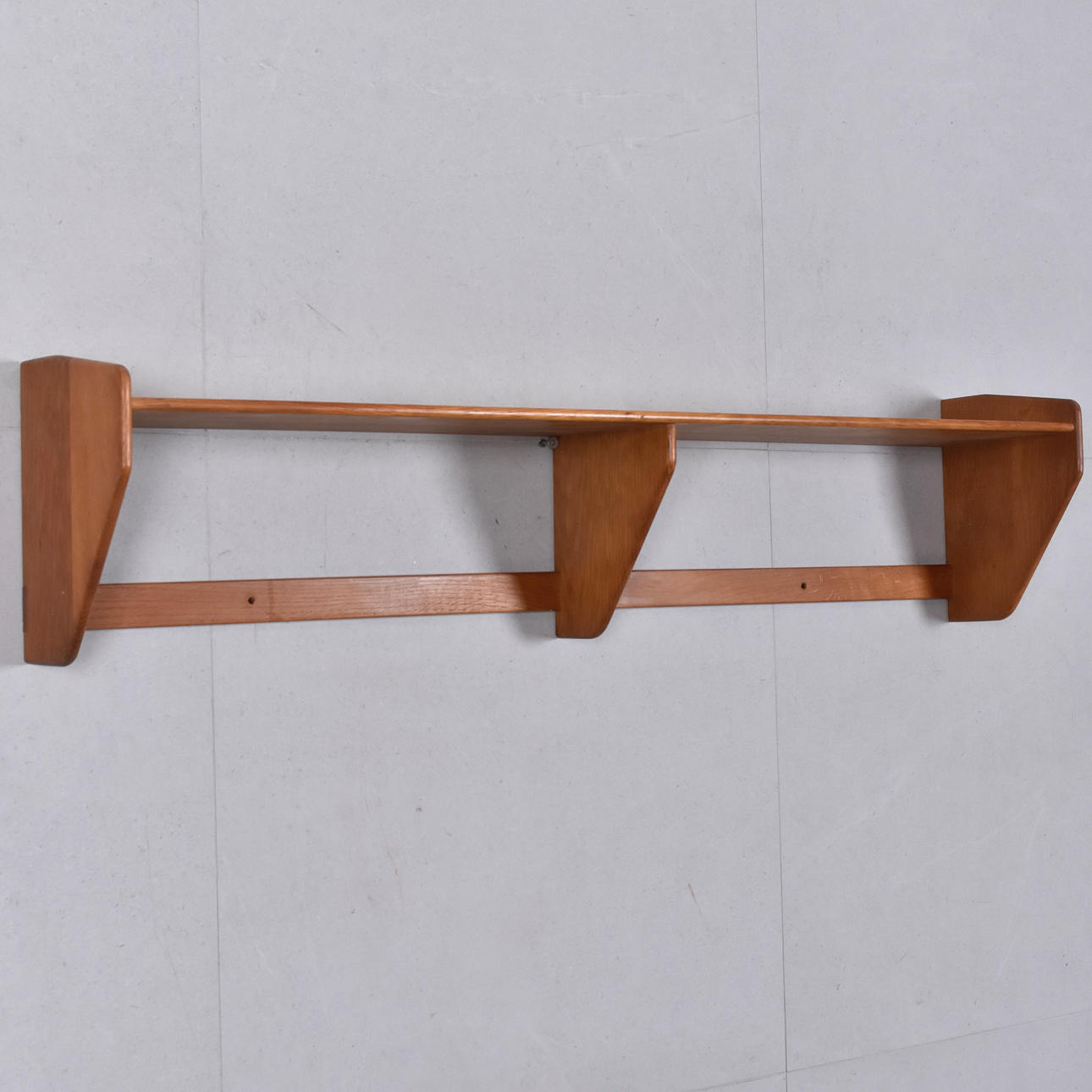 HANS J WEGNER. wall shelf, teak, RY21.
