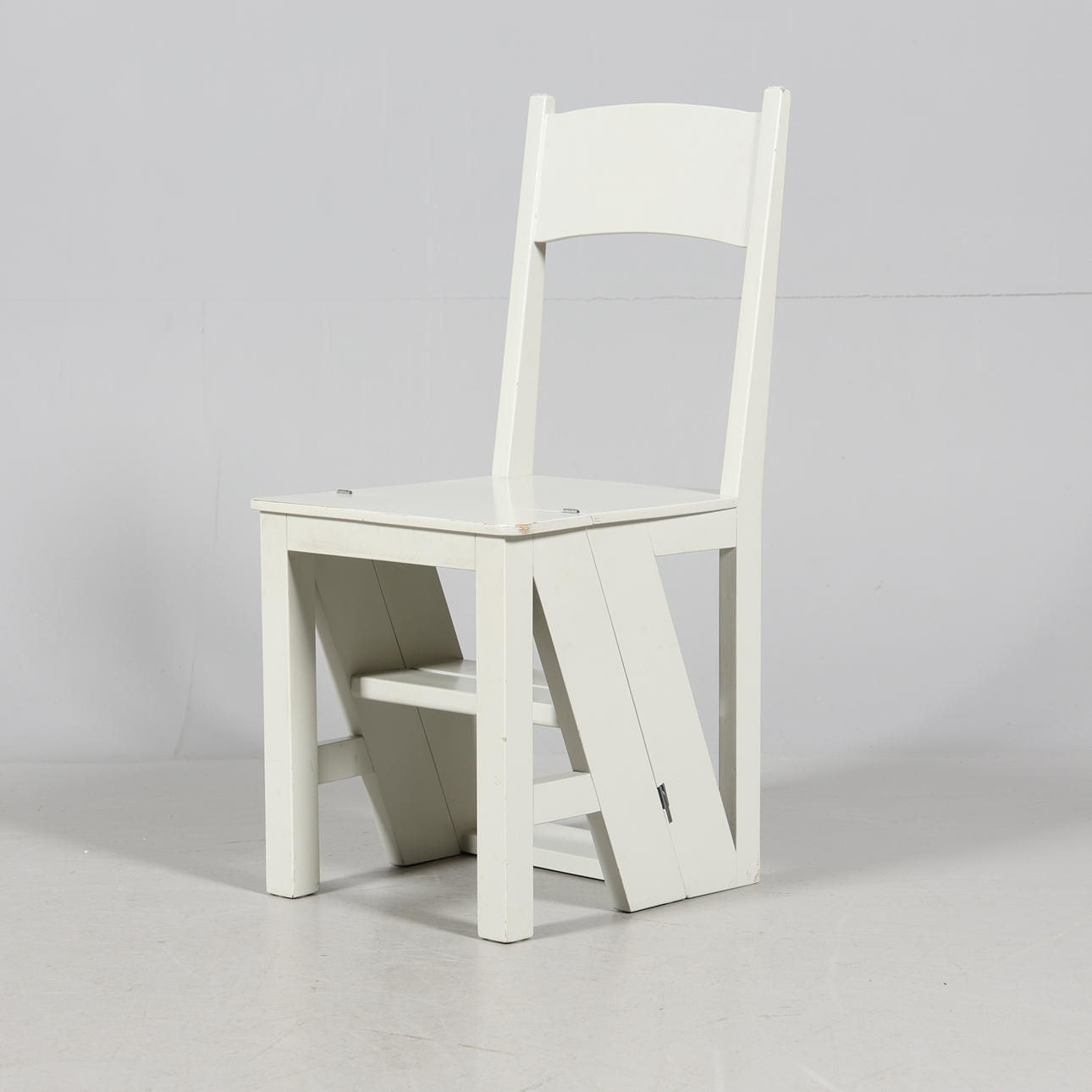 STAIR CHAIR, painted wood.