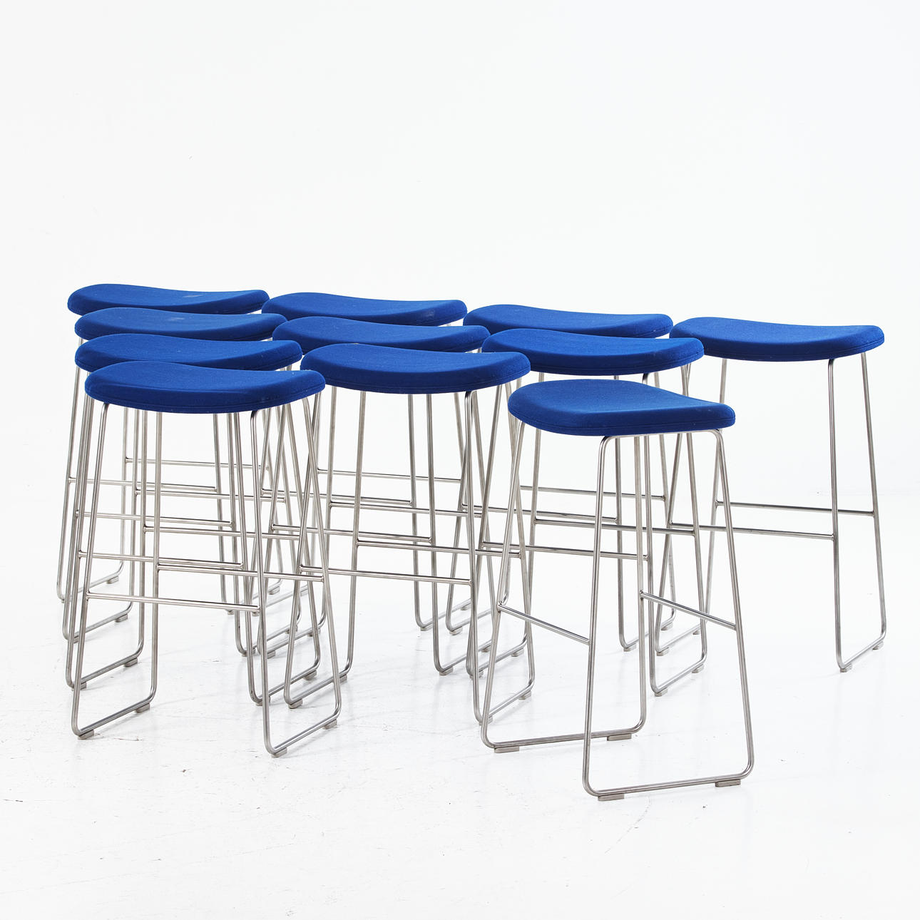 JASPER MORRISON. A bar stool, 11 pcs., “Morrison Stool”, for Cappellini, Italy, textile upholstery.