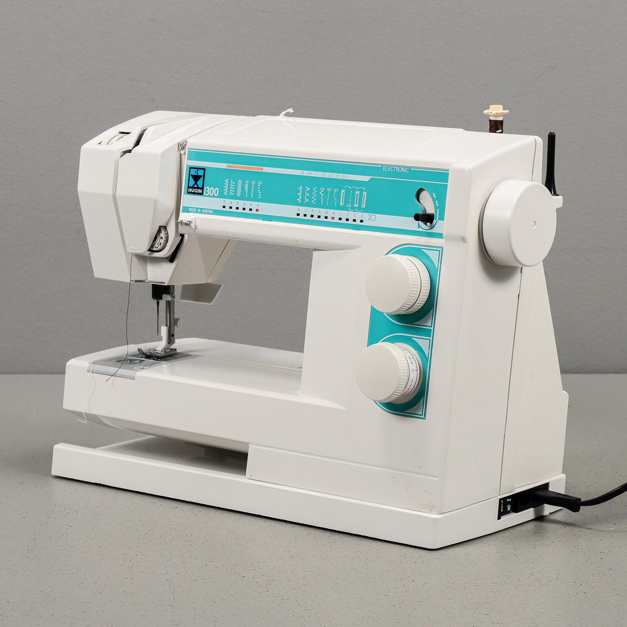 SYMASKIN Hugin I300. Övrigt - Modern Teknik & Elektronik - Auctionet