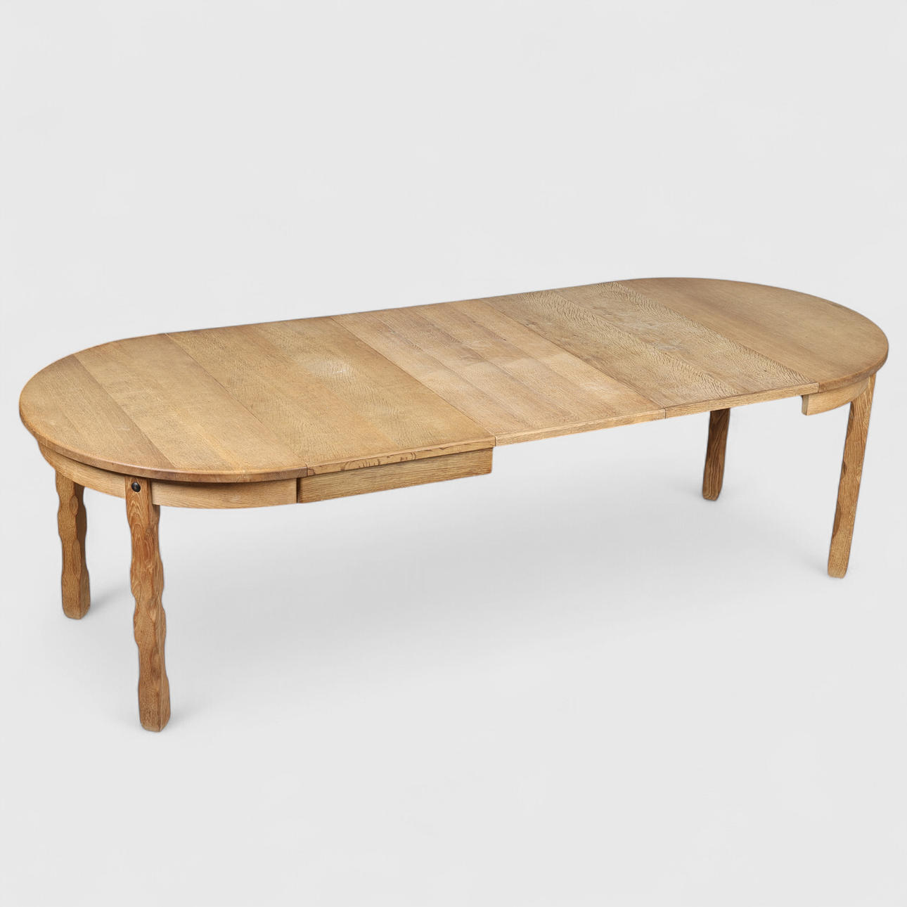 Dining table in solid oak with pull-out and additional plates, CJ Rosengaarden, Denmark, mid 1900s (1+3).