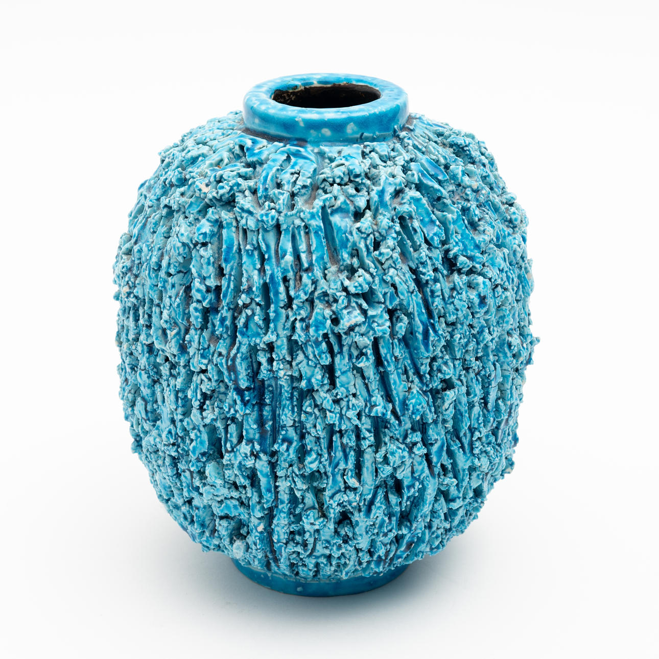 GUNNAR NYLUND. A vase, “Chamotte” Rörstrand.