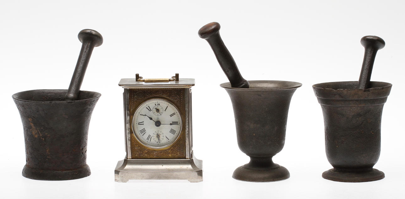 DIVERSE, 4 delar, JÄRNMORTLAR med STÖT, 1800-1900-tal, BORDSUR, Junghans.