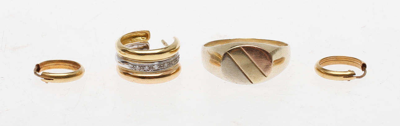 GULDSMYCKEN, 14k samt 18k, vikt totalt ca 11,2 gr.