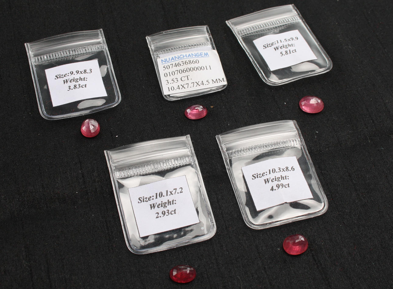 ÄLDESTENAR 5 st, RUBIN, totalt 21.09 CT. röd.