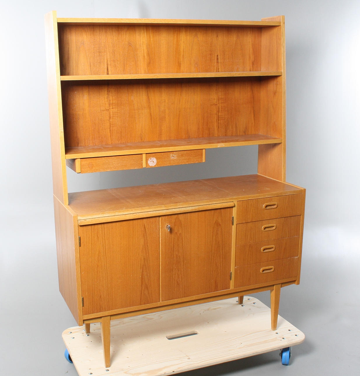 BOKHYLLA/SKÅP, teak, 1950/60-tal.