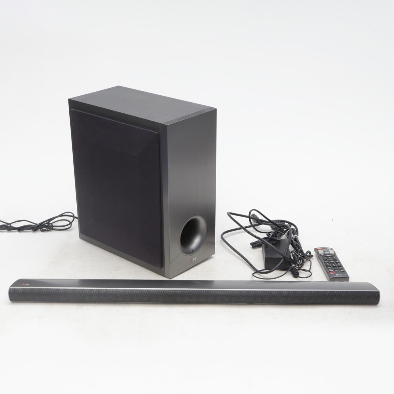 SOUND SYSTEM for TV/cinema system.