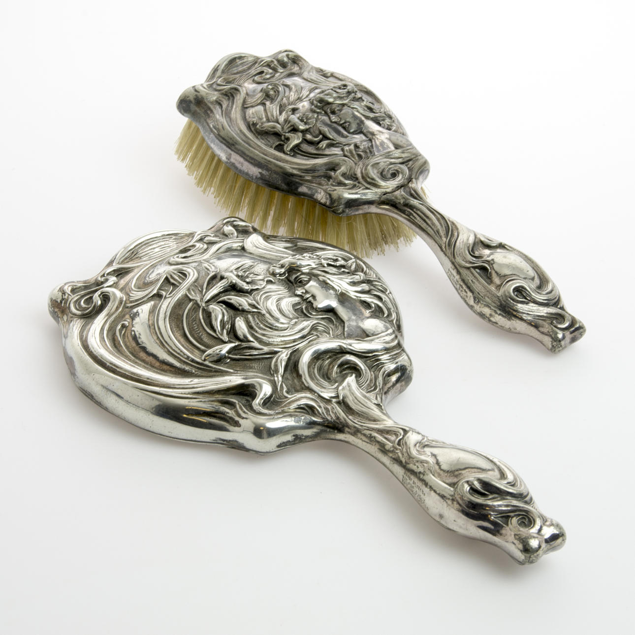 SPEGEL SAMT BORSTE, nysilver, Jugend, Derby Silver & Co, 1904.