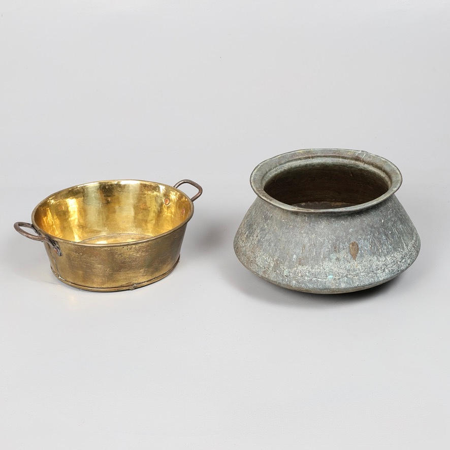 A COPPER VESSEL AND A BRASS PAN.